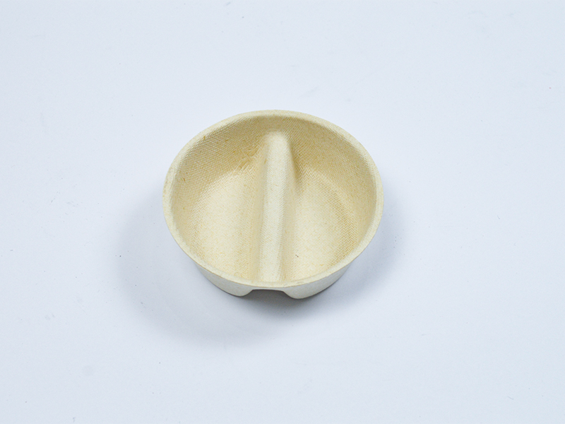 Colored wet-pressed environmentally friendly paper tray made of virgin wood pulp