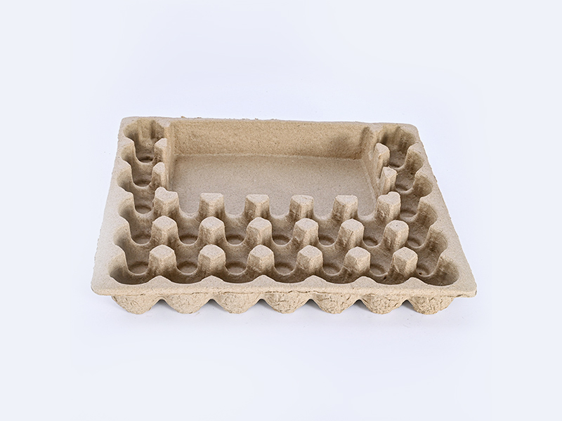 Light string beads on yellow dry-pressed paper holder